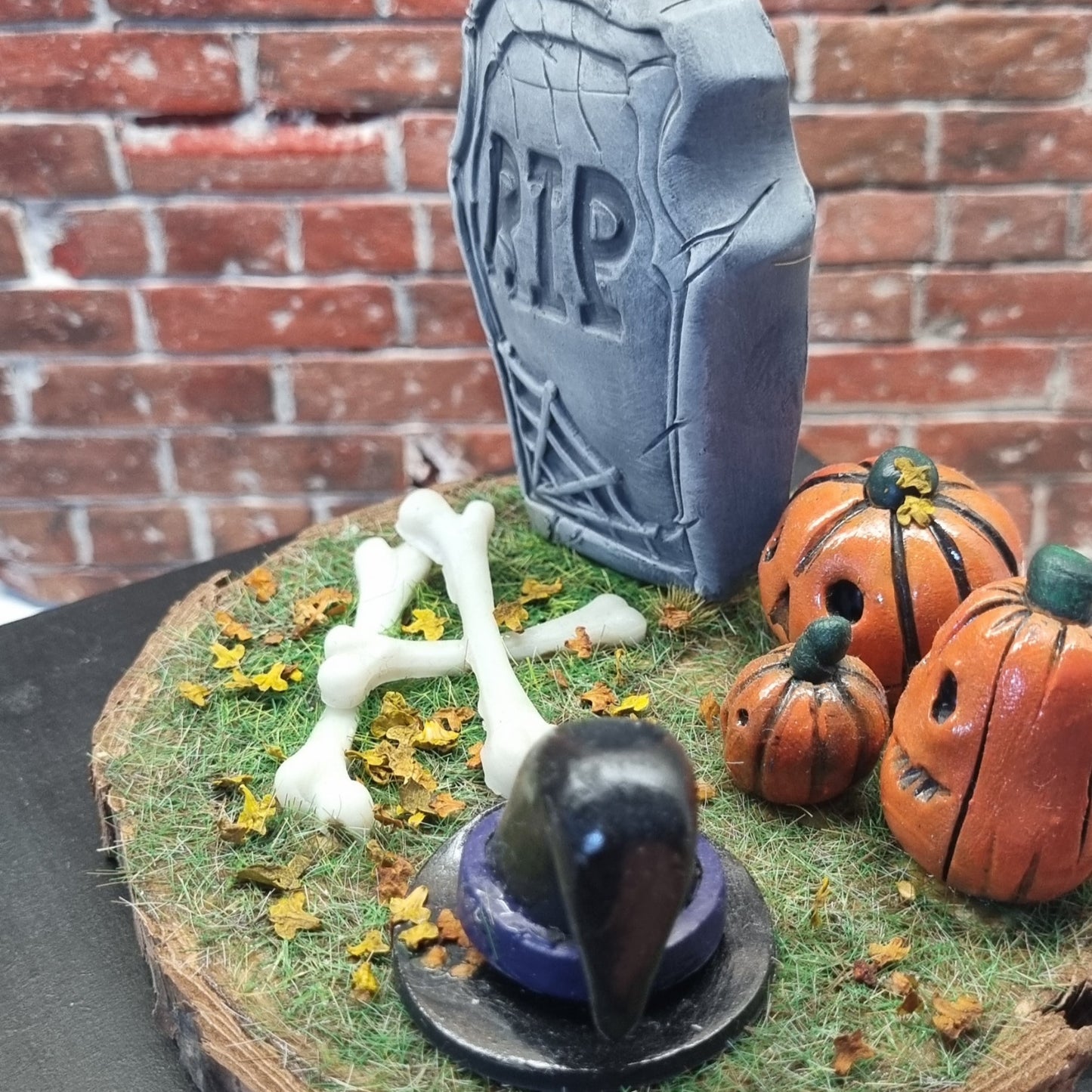 Halloween Diorama Graveyard Scene Ornament - RIP Tombstone