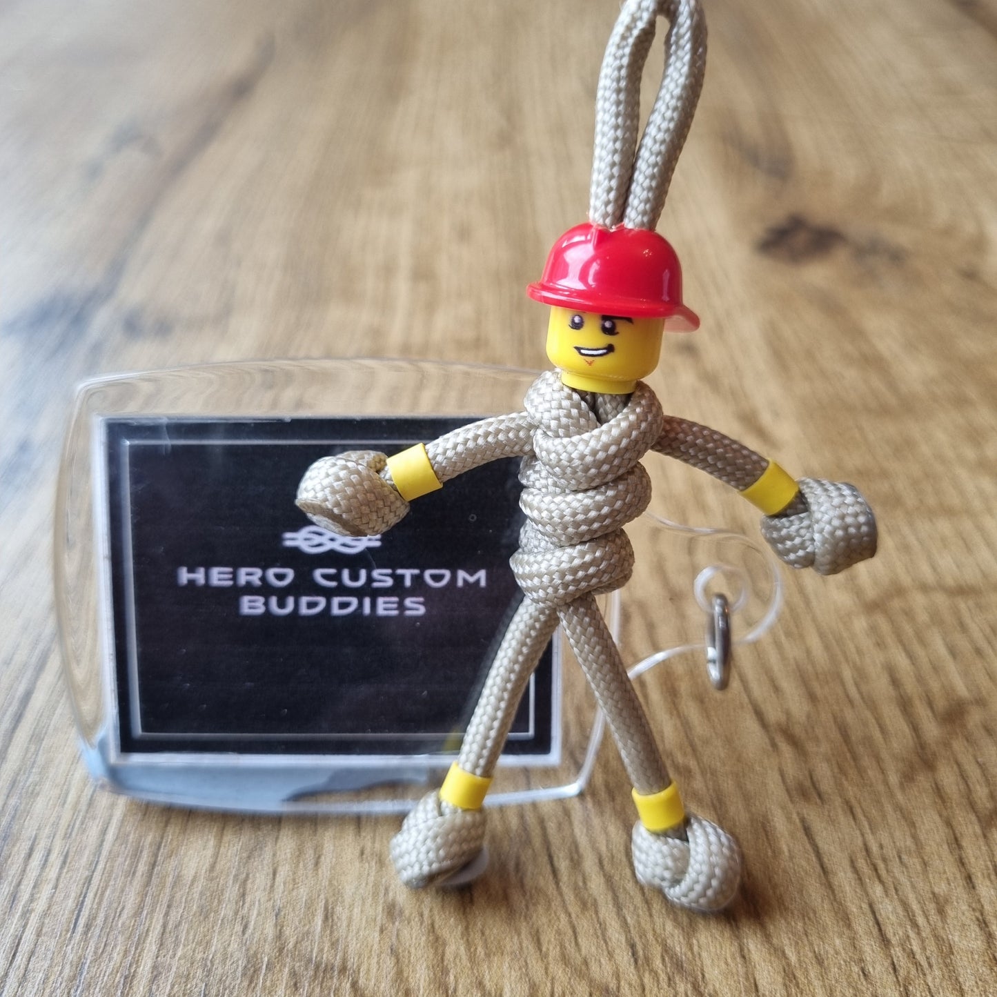 Firefighter Paracord Buddy Keychain - Beige/Gold Uniform