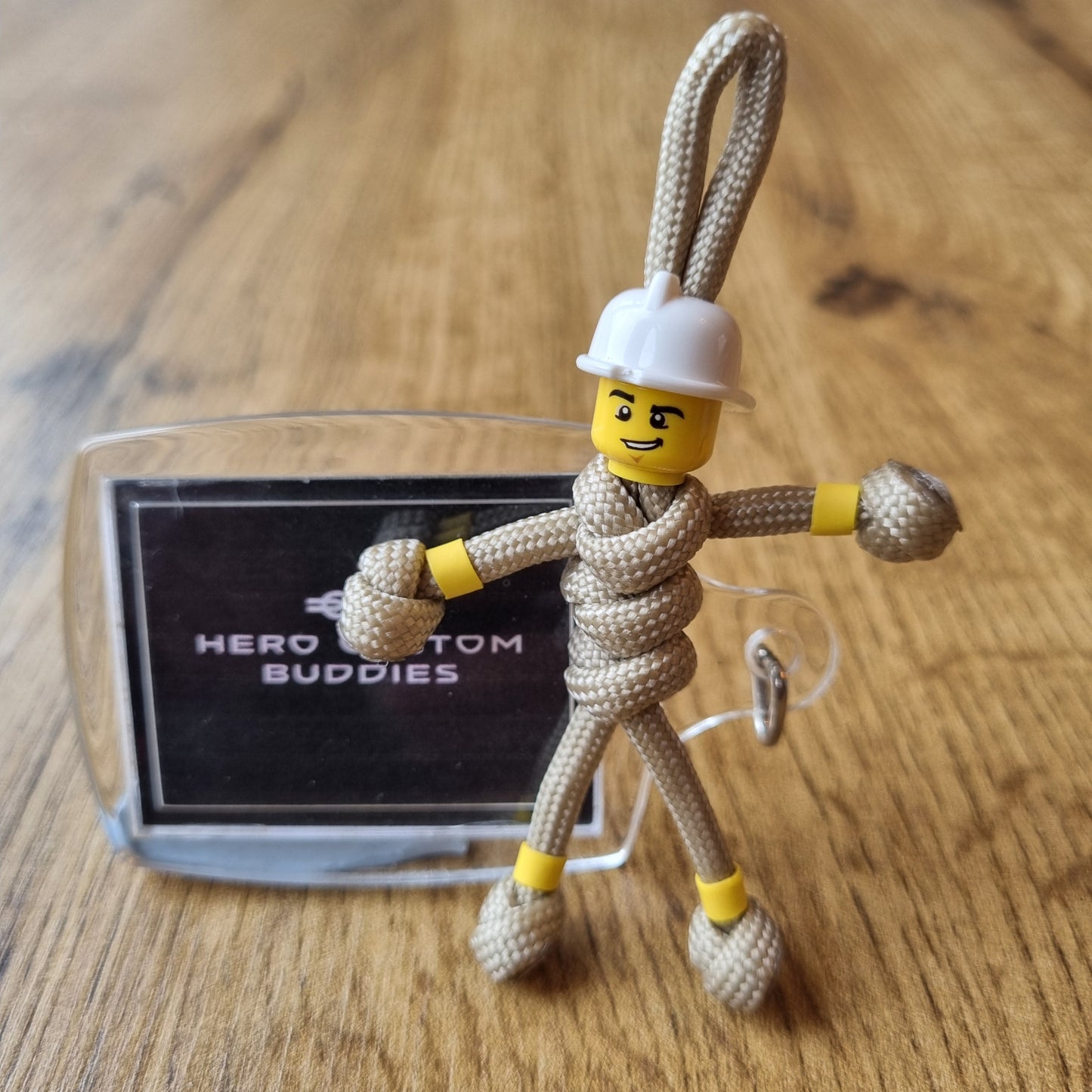 Firefighter Paracord Buddy Keychain - Beige/Gold Uniform