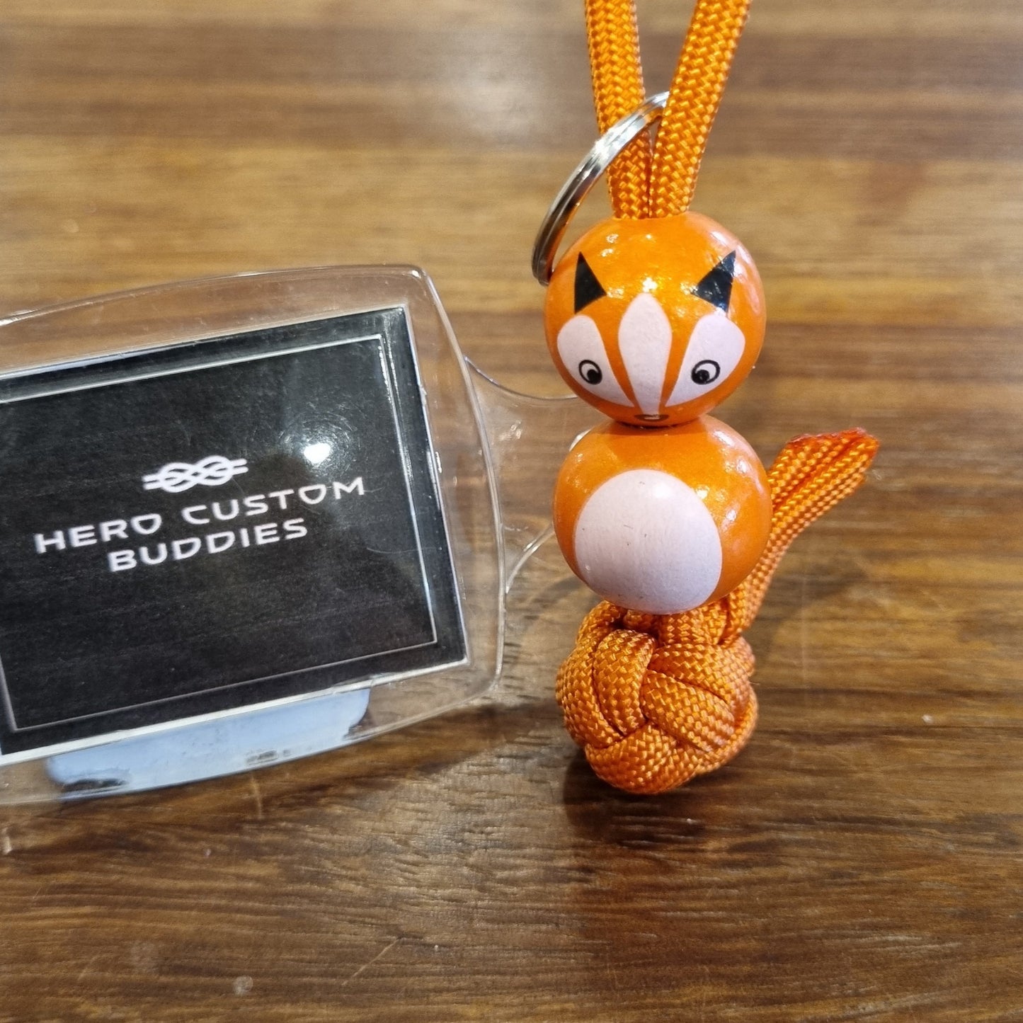 Fox Paracord Buddy Keychain