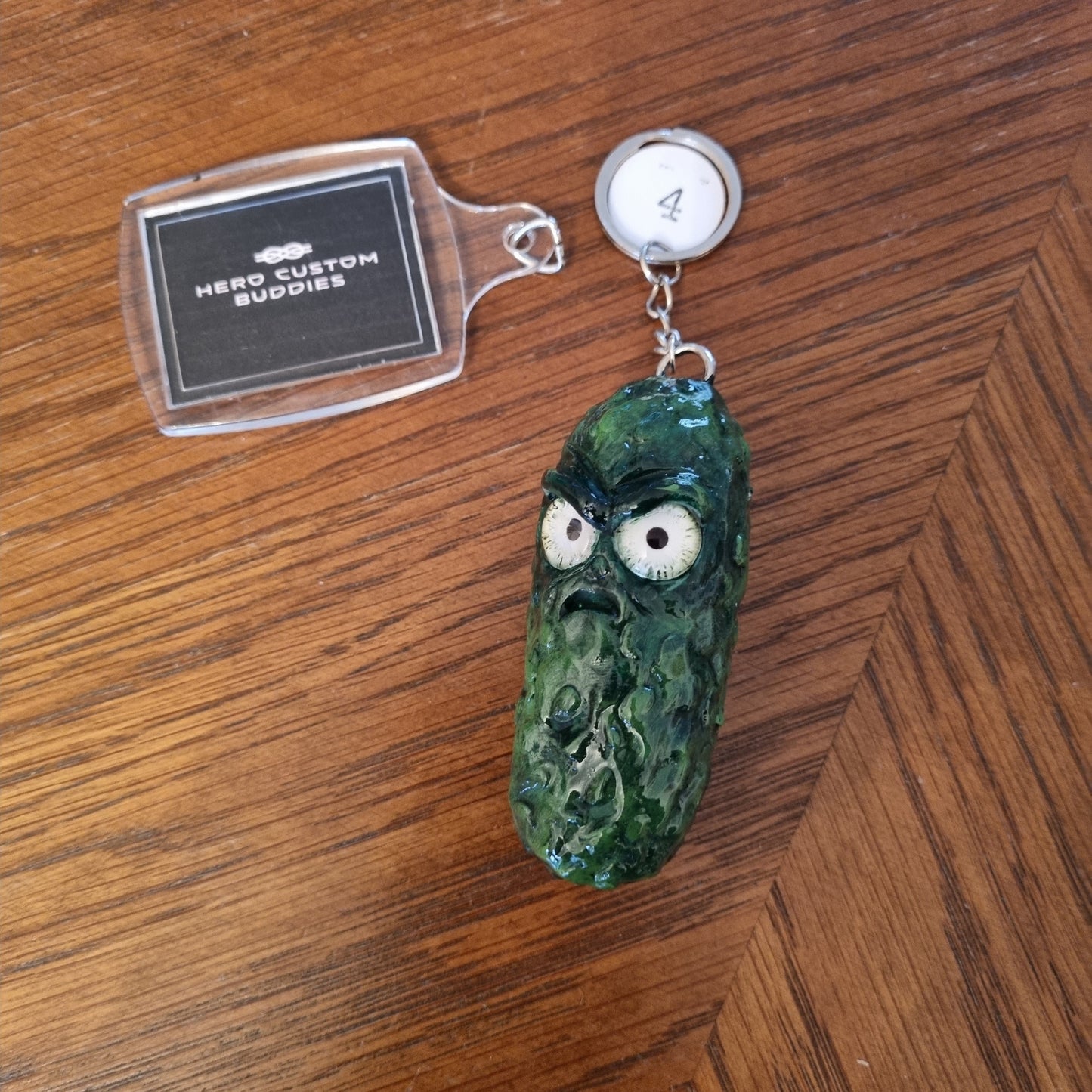 Grumpy Pickle Schlüsselanhänger