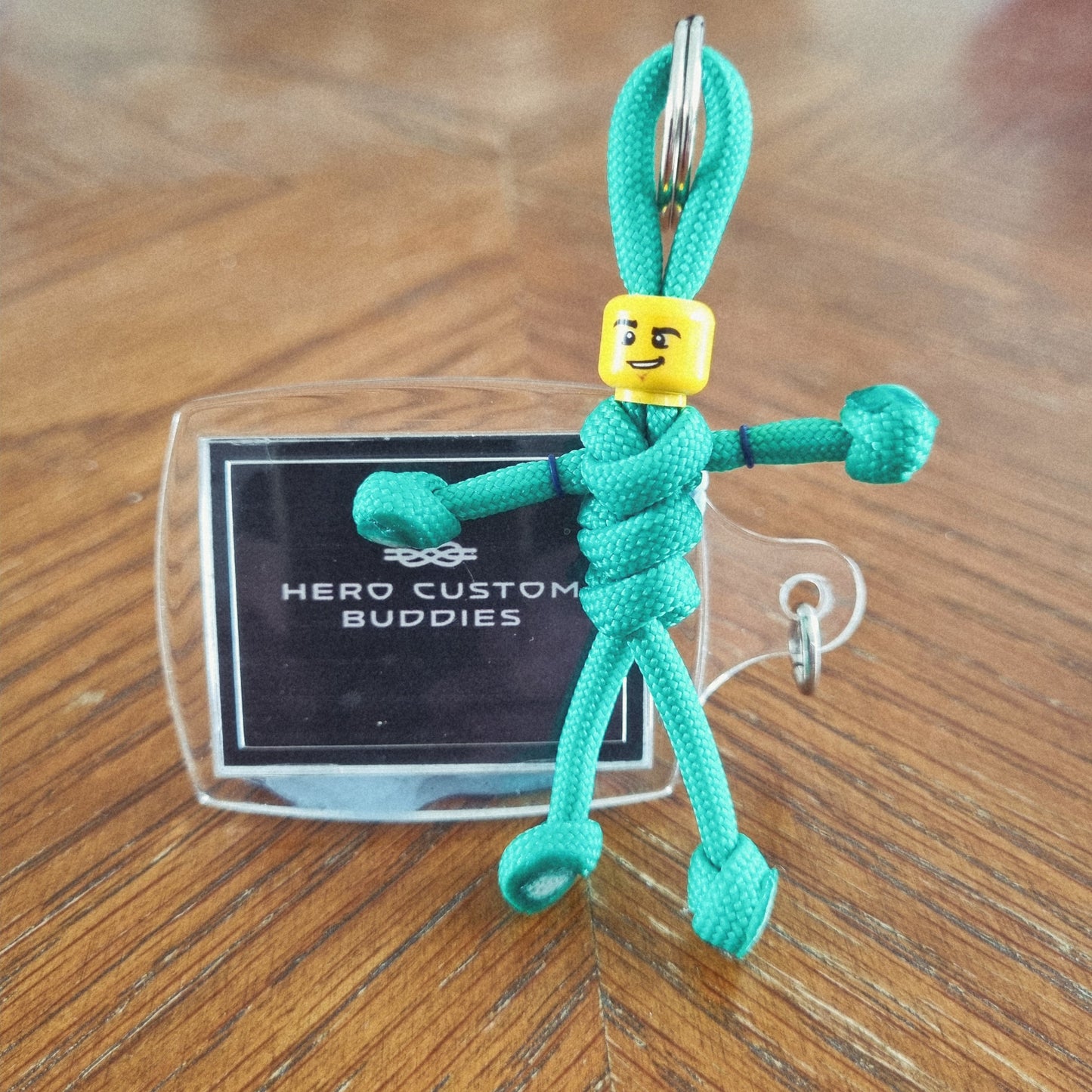 Sherwood Green Uniform Healthcare Paracord Buddy Keychain