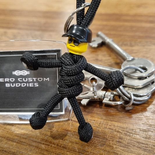 Security Guard Paracord Buddy Keychain