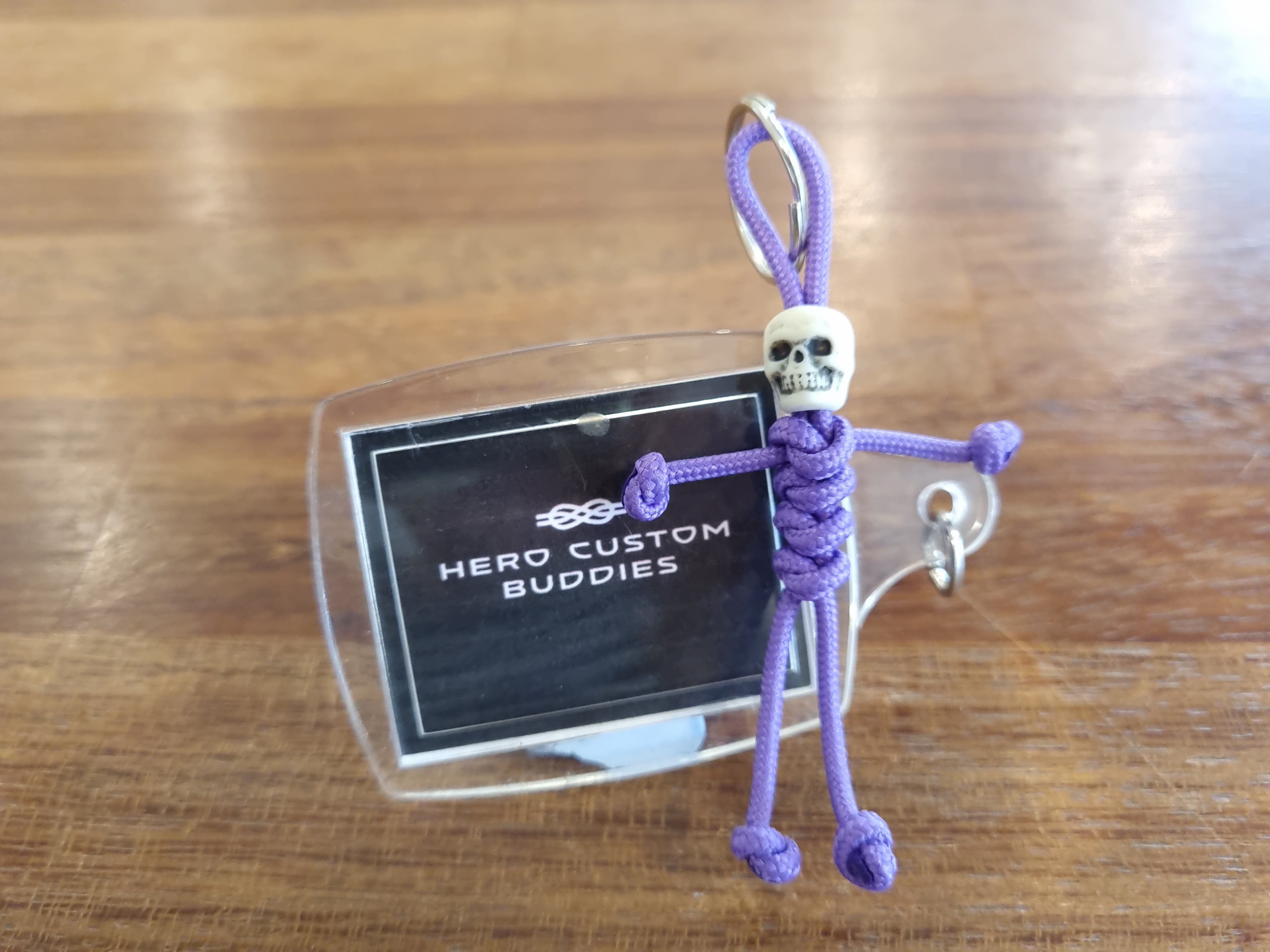 Purple Skull Micro Paracord Buddy