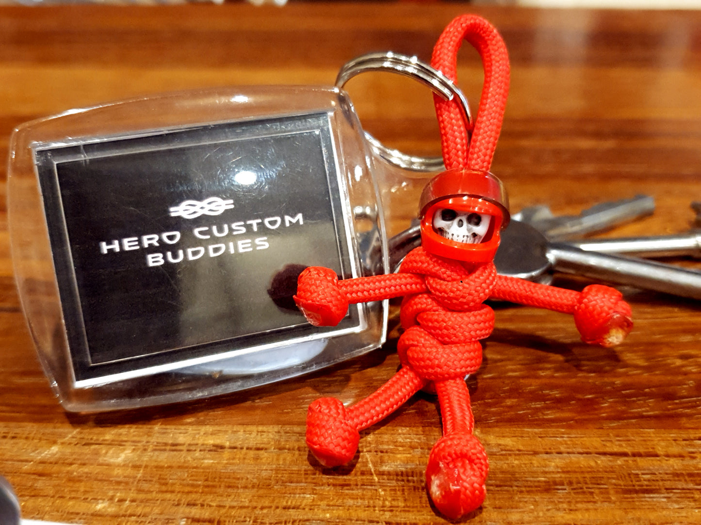 Skull Biker Buddy Red Paracord Keychain