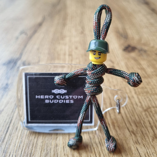Army Soldier Paracord Buddy Keychain - Green Cap