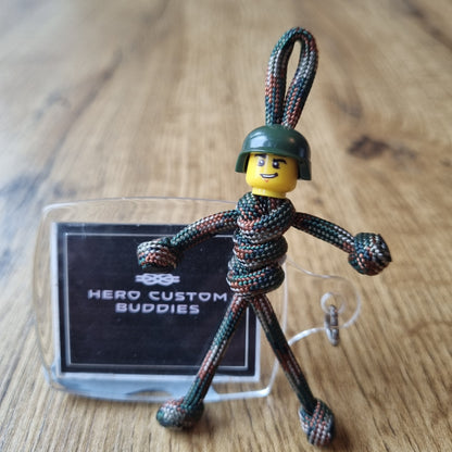 Army Soldier Paracord Buddy Keychain - Green Or Beige Helmet