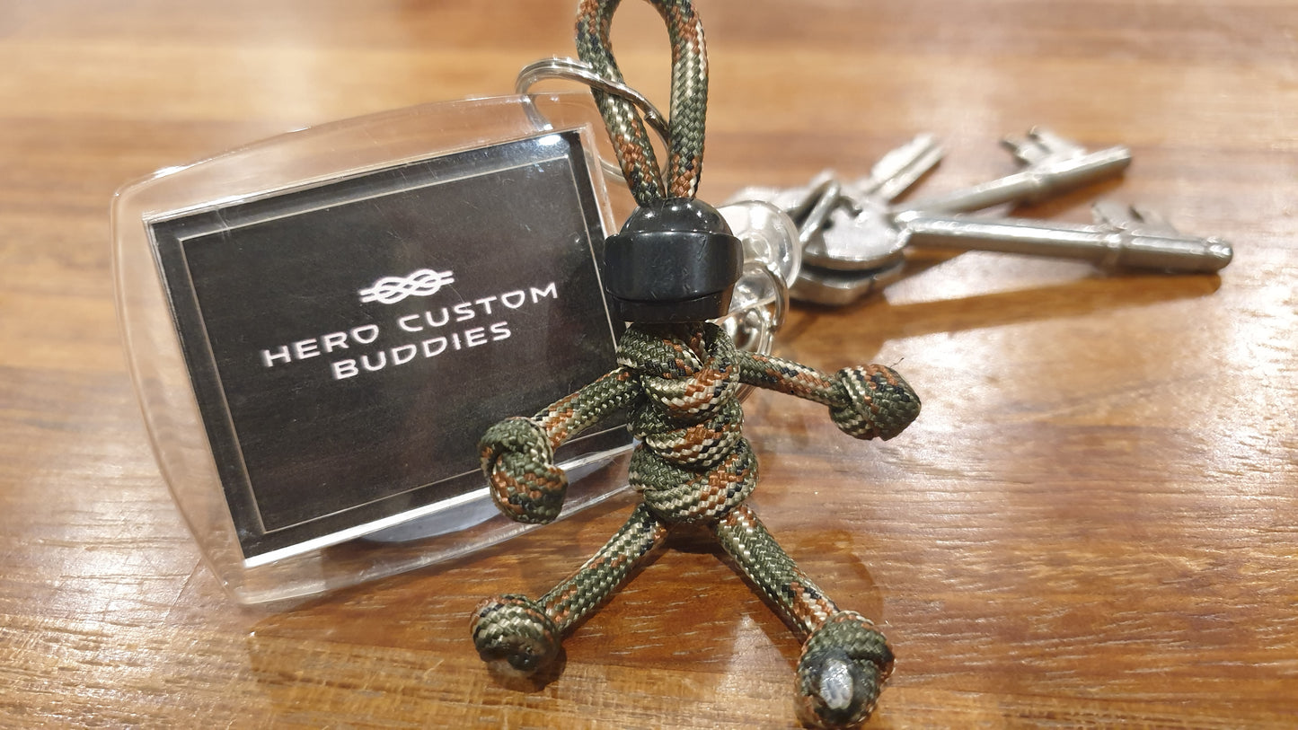 Biker buddy keychain with army camouflage coloured paracord and black helmet and visor 