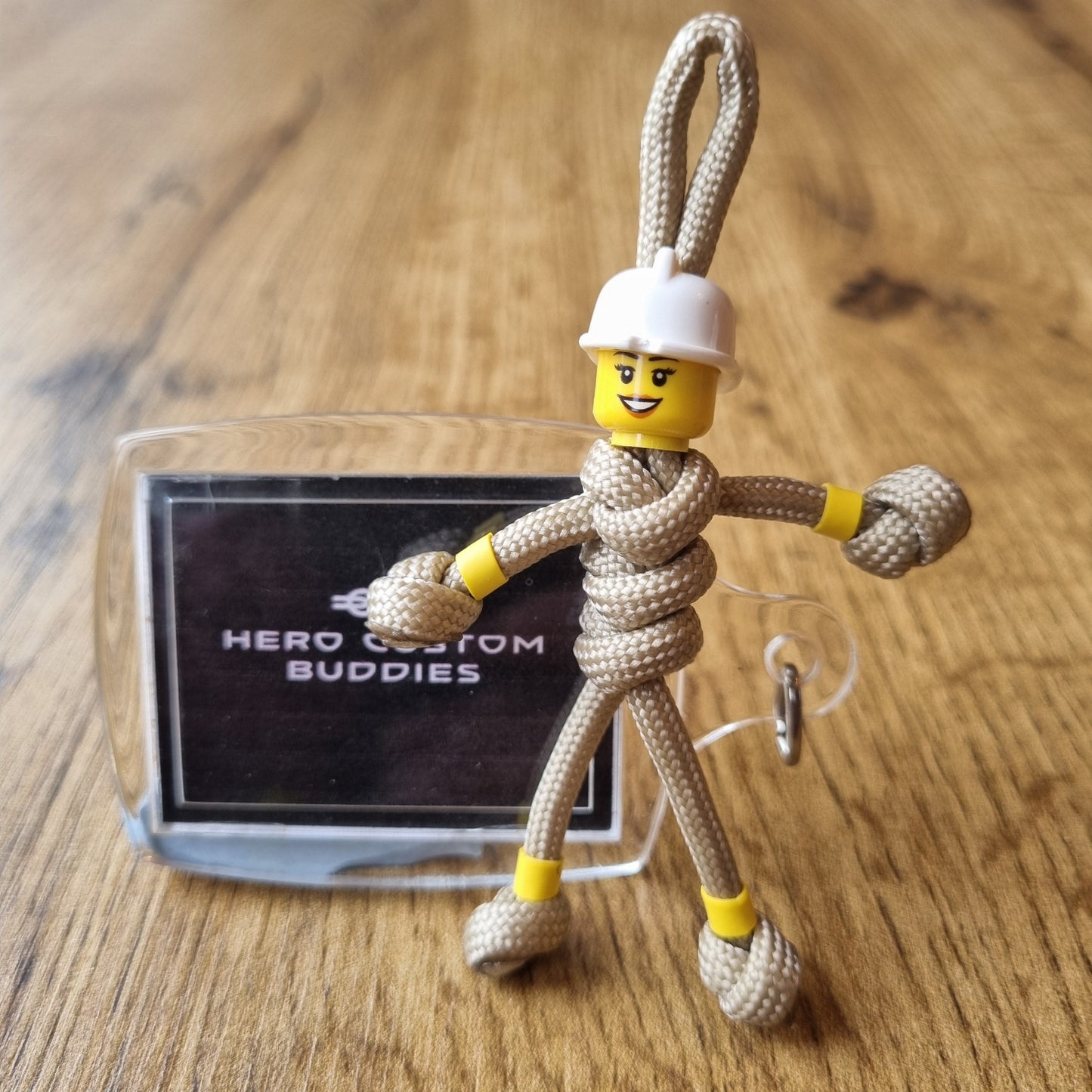 Firefighter Paracord Buddy Keychain - Beige/Gold Uniform